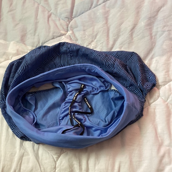 Nike running shorts - Picture 3 of 6